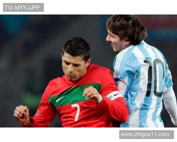 梅西与C罗：两位足球传奇如何塑造了现代足坛的辉煌历史